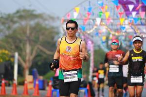BIB: 47232, 46213
                            <button type="button" onclick="openModal(9904817)" class="btn btn-primary btn-sm float-right btn-popup" data-toggle="modal" data-target=".modal-high-quality">
                        <i class="fas fa-shopping-cart"></i> Add to Cart
                    </button>
                                            <button type="button" onclick="isThisMe(9904817, true)" class="btn btn-success btn-sm float-right btn-popup btn-isme hidden" data-toggle="tooltip" data-placement="bottom" title="นี่คือรูปของคุณใช่ไหม คลิกที่นี่เพื่อเอาเข้าอัลบั้ม">
                        <i class="fas fa-plus"></i> Add to album
                    </button>
                    <button type="button" onclick="isThisMe(9904817, false)" class="btn btn-warning btn-sm float-right btn-popup btn-isnotme hidden">
                        <i class="fas fa-ban"></i> Remove from album
                    </button>